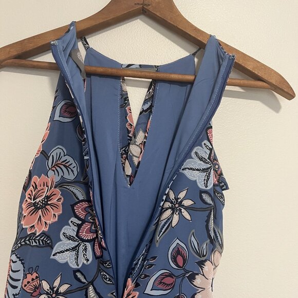 NWT Vince Camuto Size 2 Floral Halter Smocked Maxi Dress - Picture 10 of 10